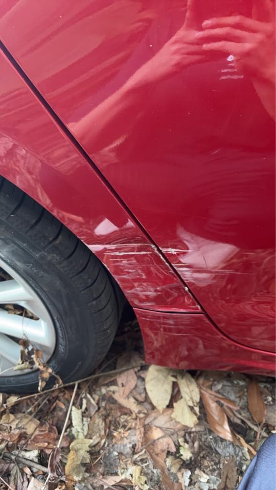 汽車板金烤漆案件圖片