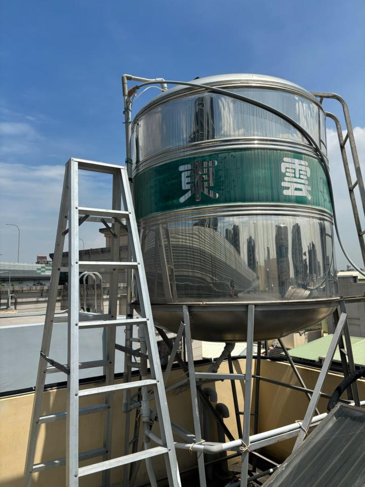 水塔漏水維修案件圖片