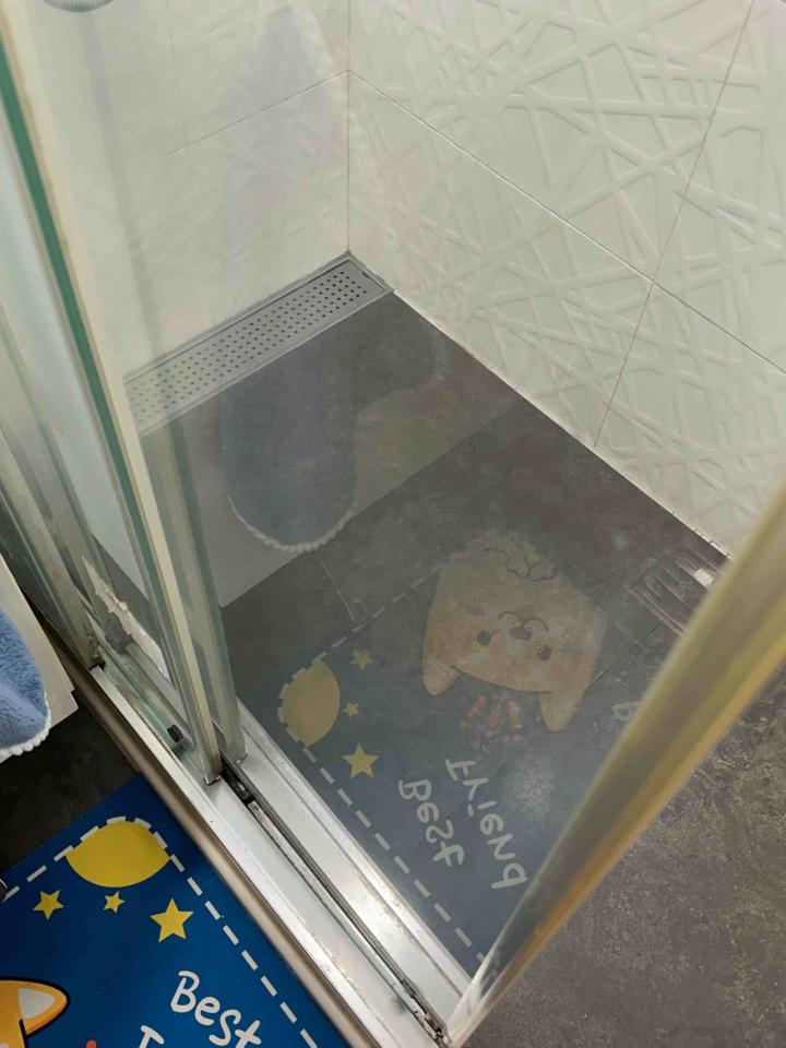 浴室門案件圖片