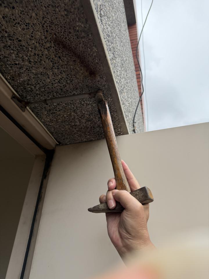 鐵門案件圖片