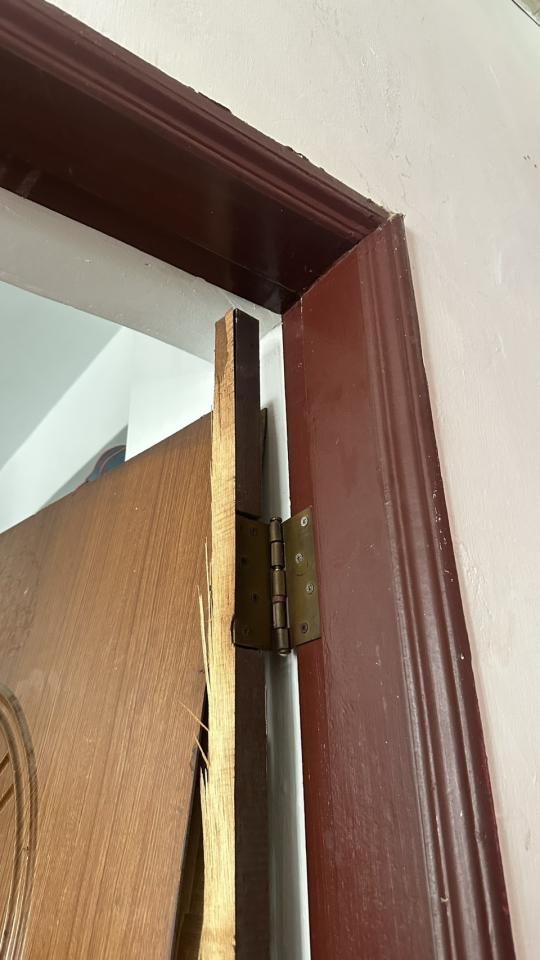門片安裝案件圖片