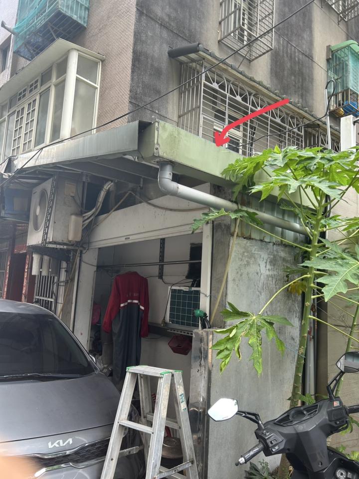 屋簷排水槽施工案件圖片