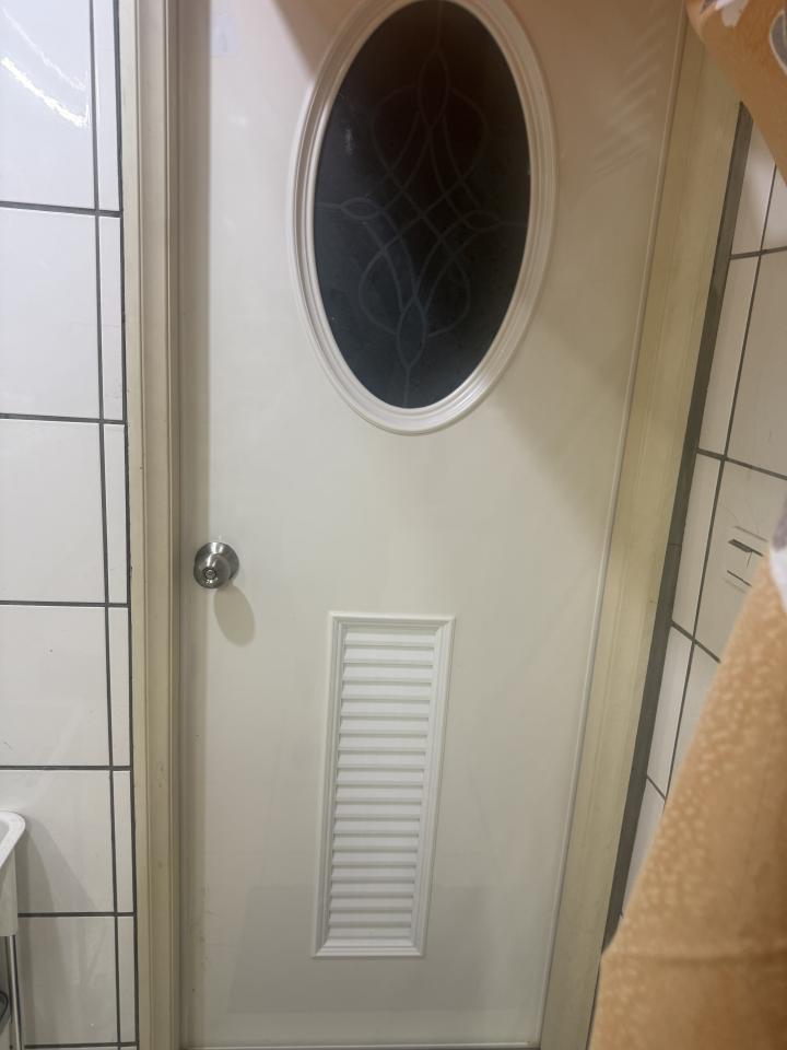 門片安裝案件圖片