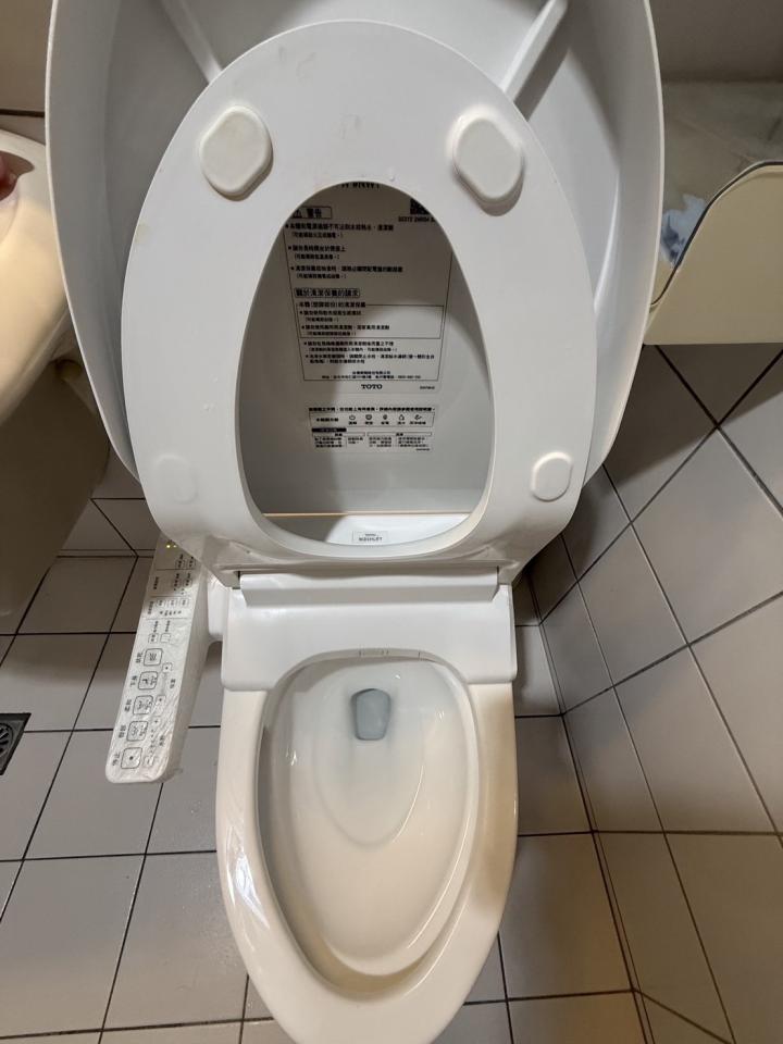 馬桶裝修案件圖片