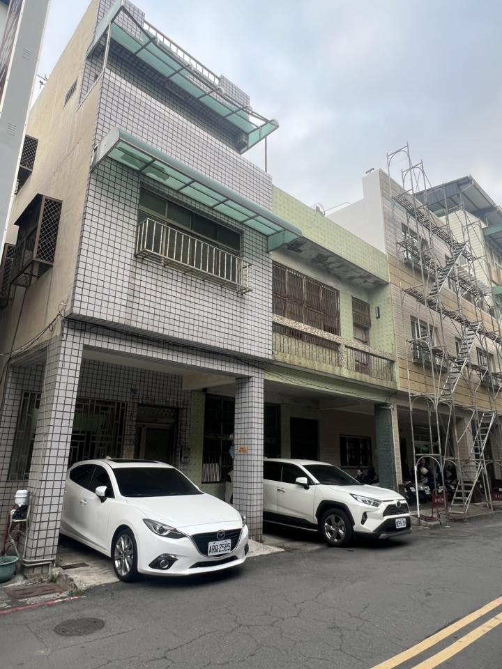 鐵皮屋頂案件圖片