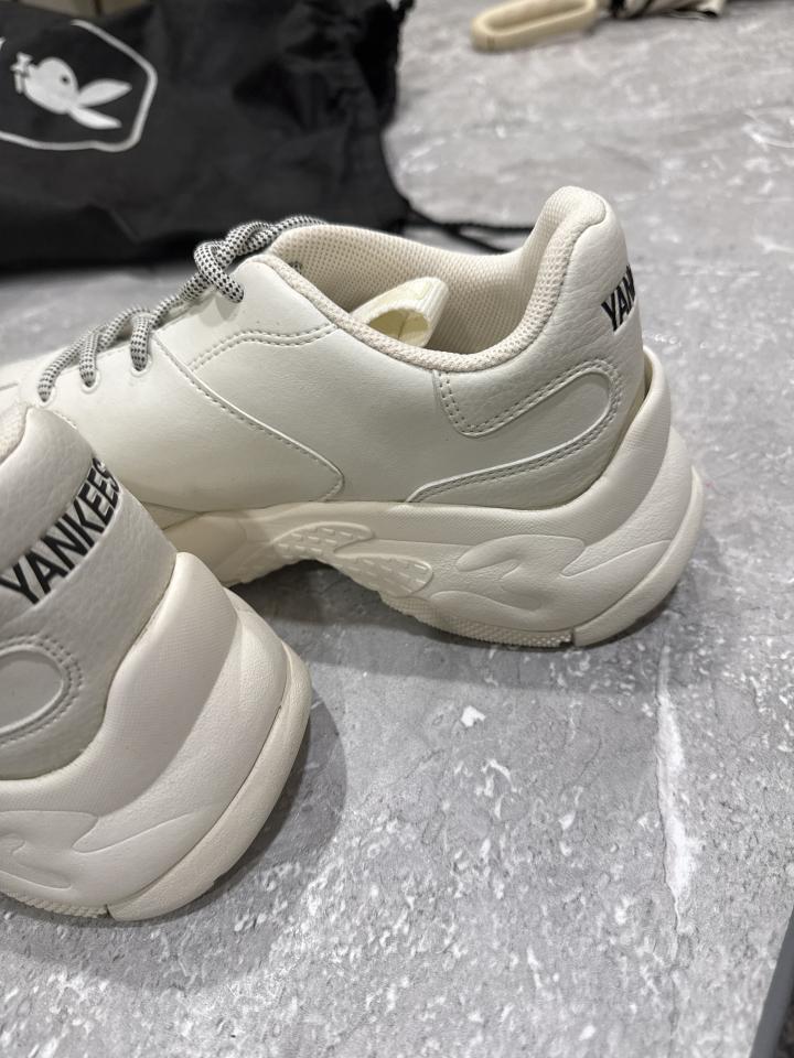 修鞋修包案件圖片