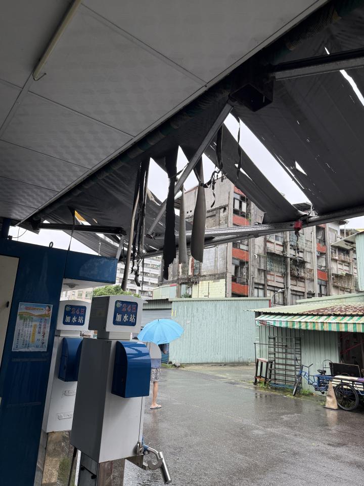 遮雨棚安裝案件圖片