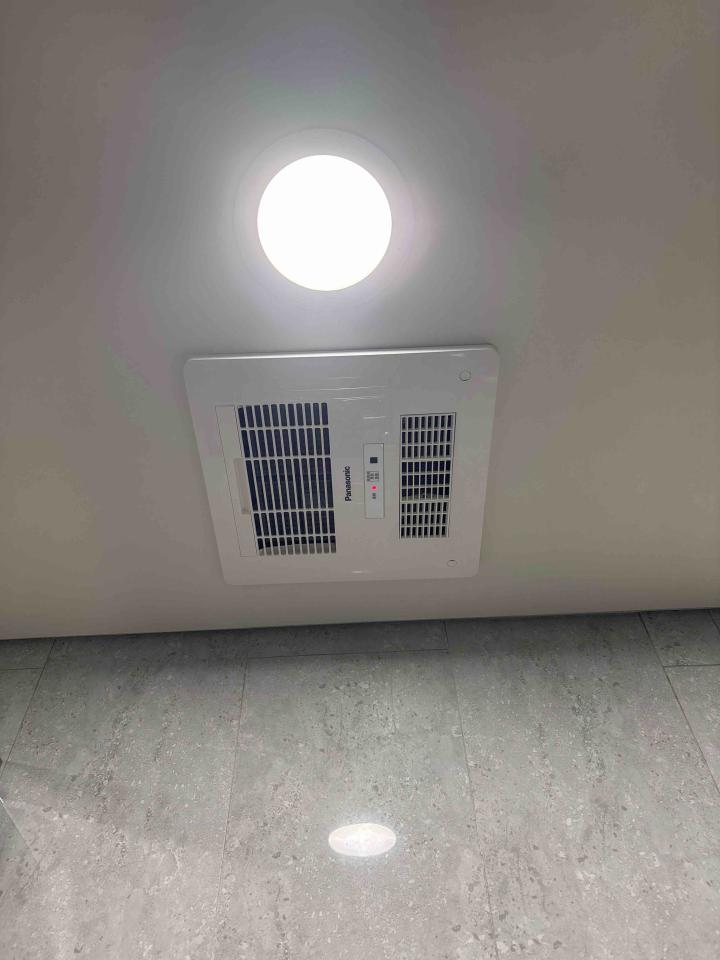 浴室抽風機清潔案件圖片