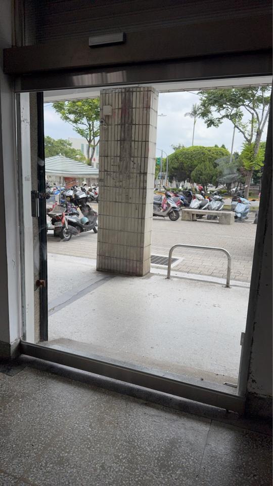 玻璃隔熱案件圖片