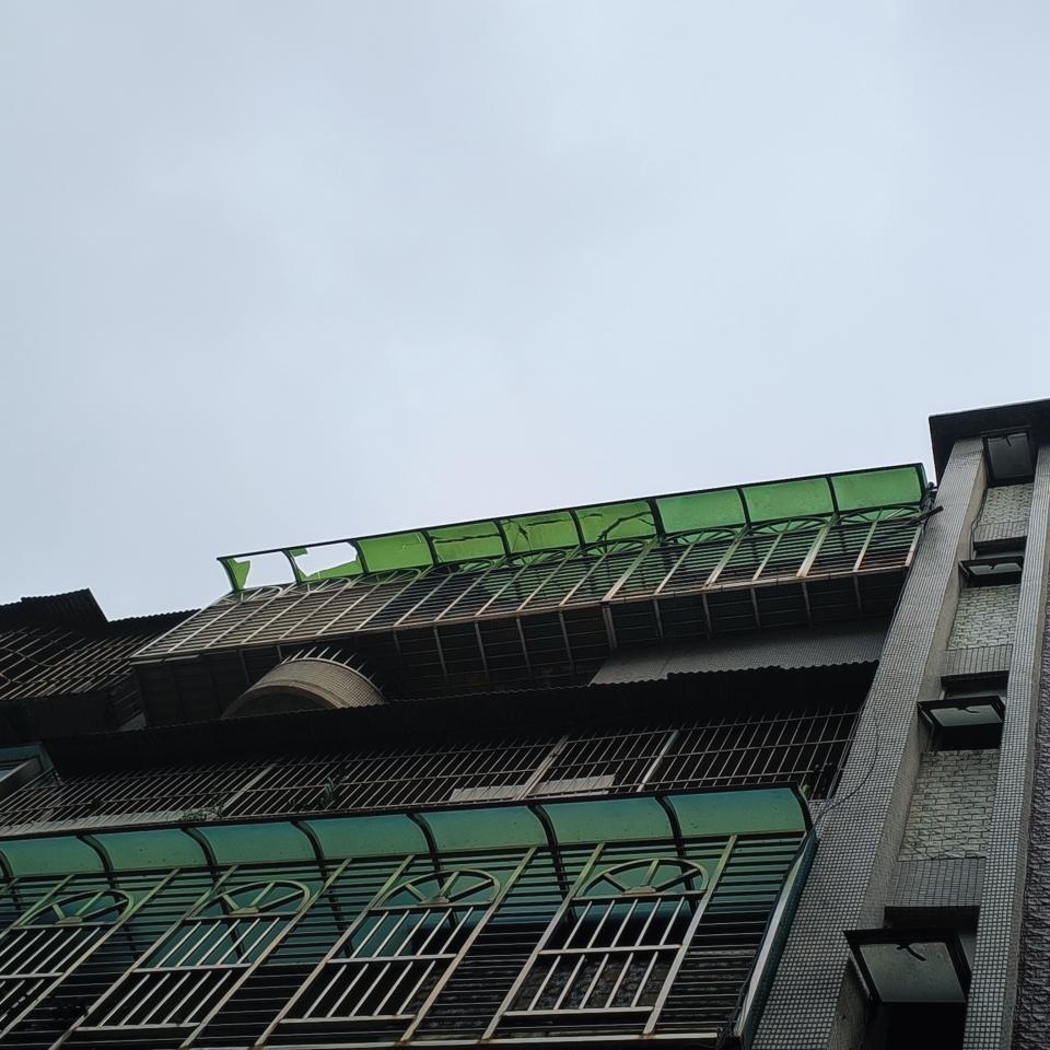 採光罩案件圖片