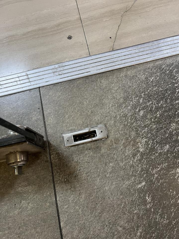 大門案件圖片