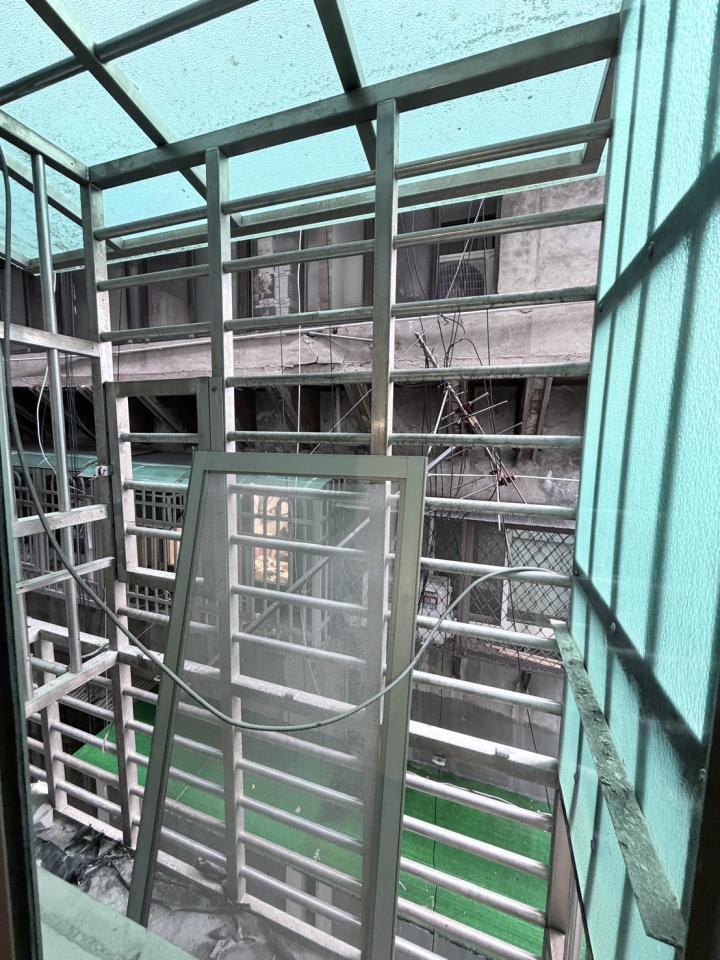 遮雨棚安裝案件圖片