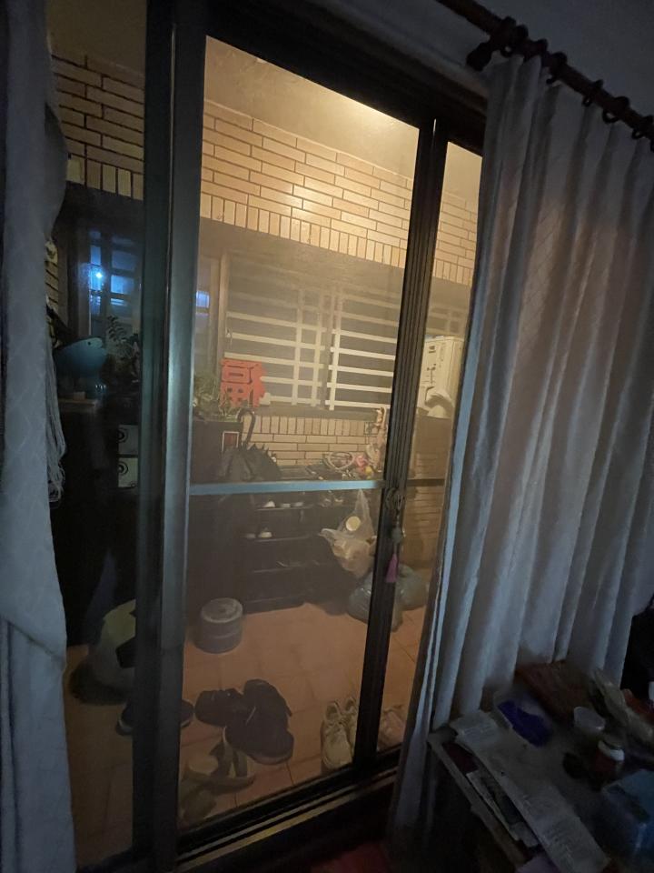 拉門案件圖片