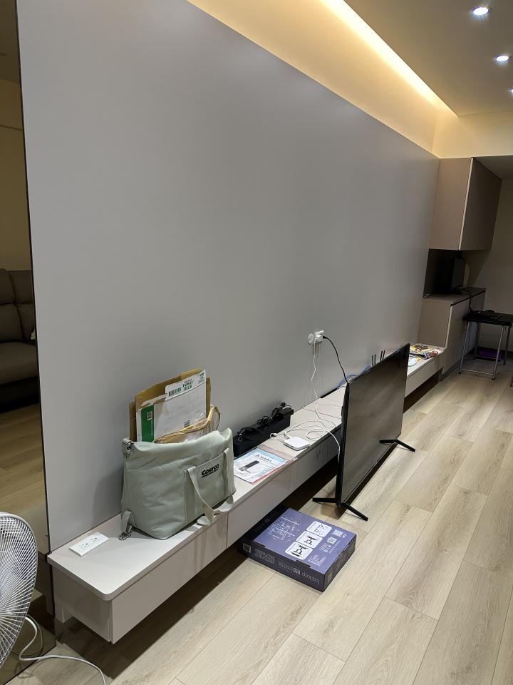 電視壁掛架安裝案件圖片
