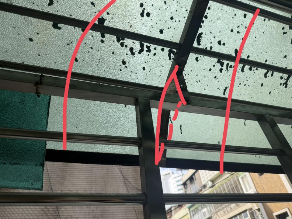 陽台紗網安裝案件圖片