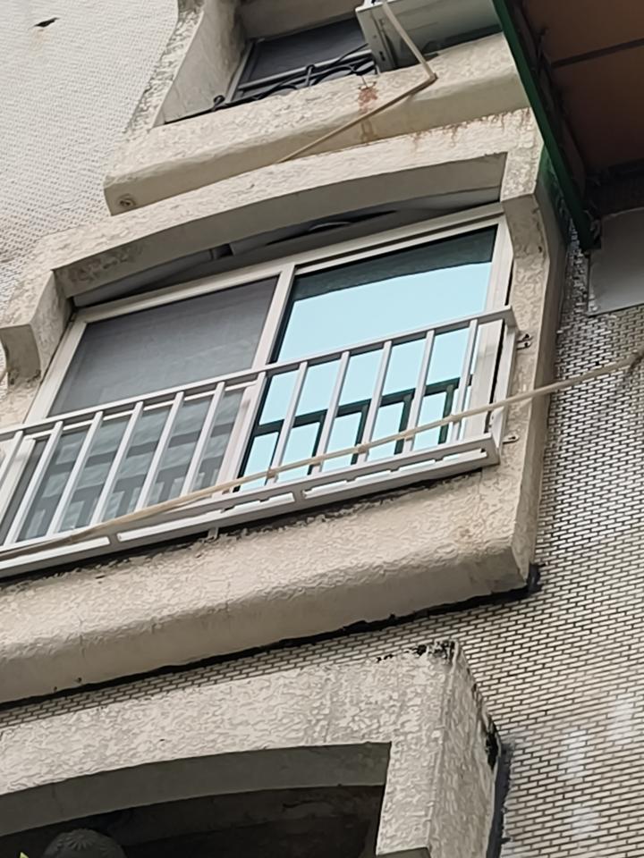 遮雨棚安裝案件圖片
