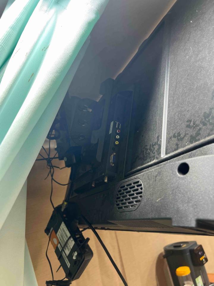 電視壁掛架安裝案件圖片
