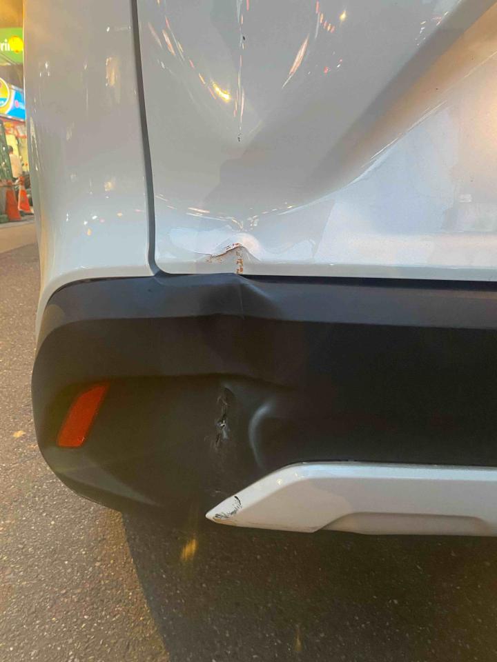 汽車板金烤漆案件圖片