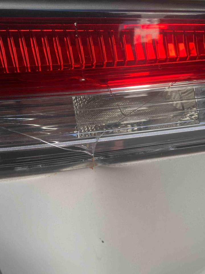 汽車板金烤漆案件圖片