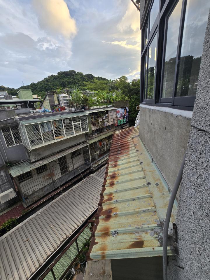 鐵皮屋頂案件圖片