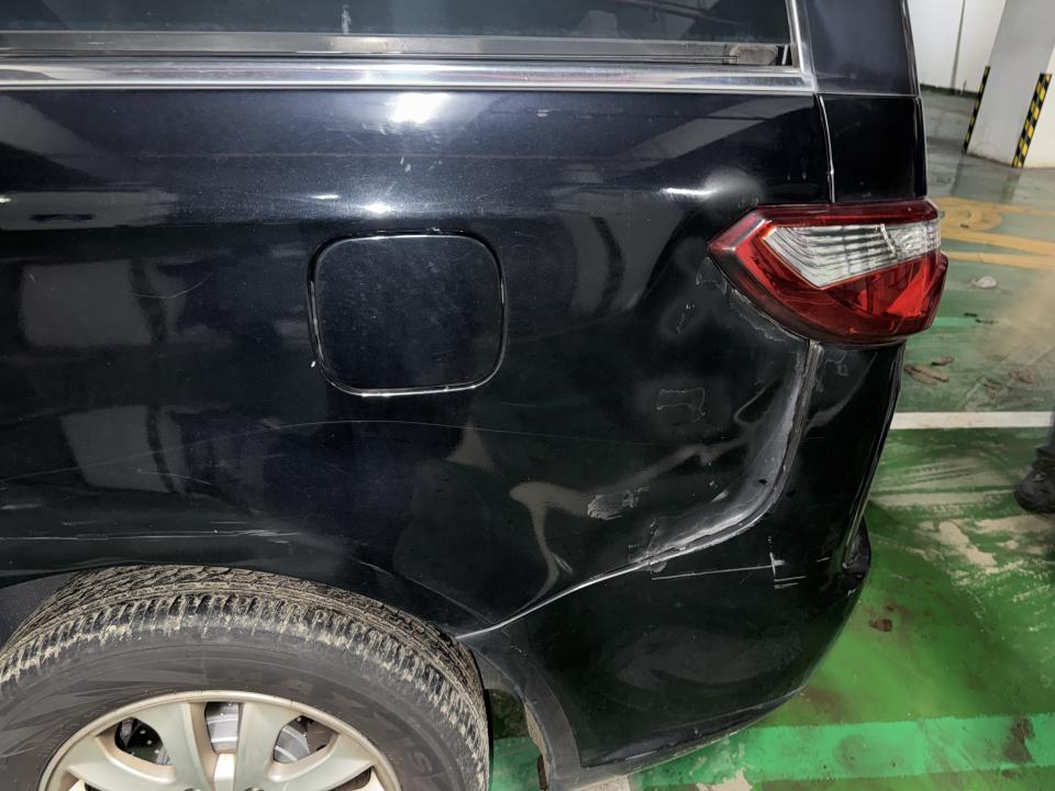 汽車板金烤漆案件圖片
