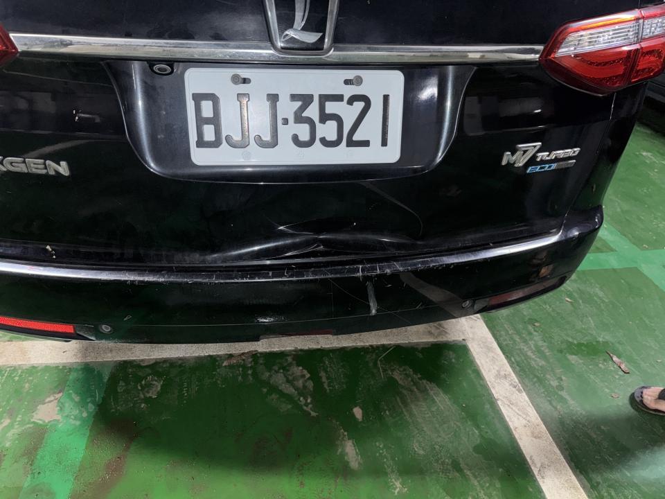 汽車板金烤漆案件圖片