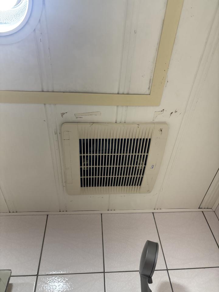 浴室抽風機安裝案件圖片