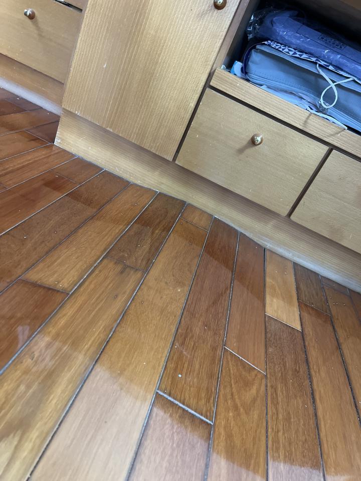 地板維修案件圖片