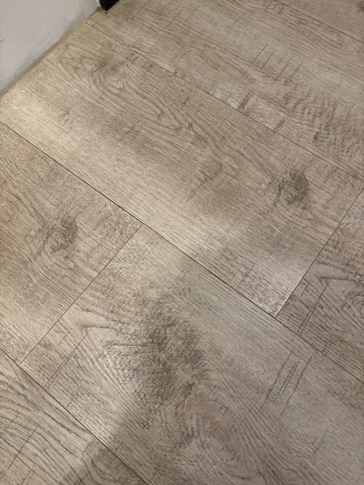 地板維修案件圖片
