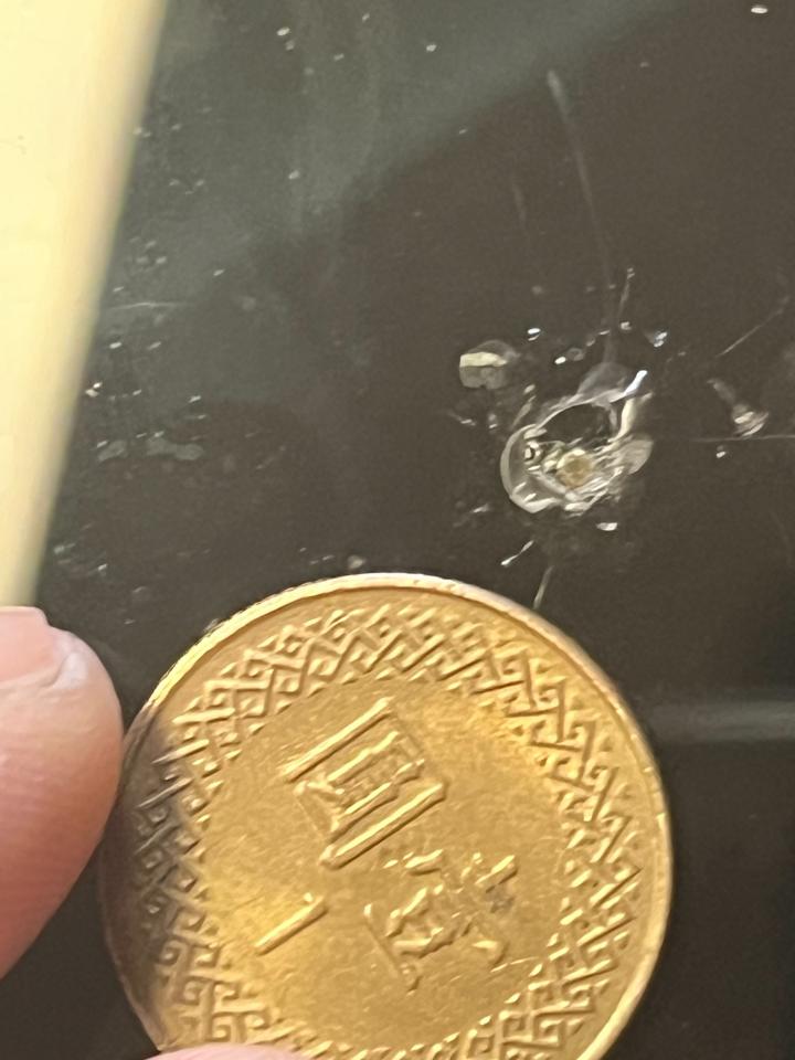 汽車玻璃修補案件圖片