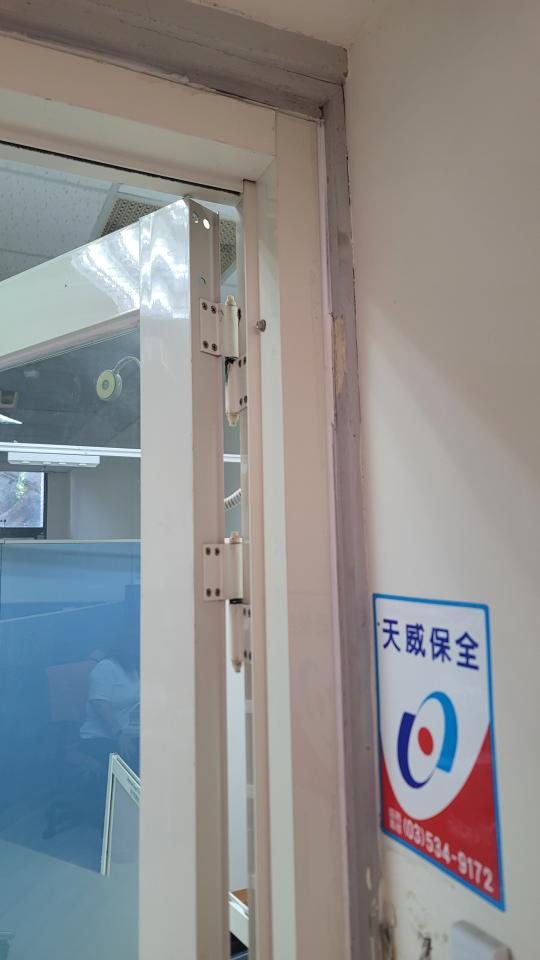 門片安裝案件圖片