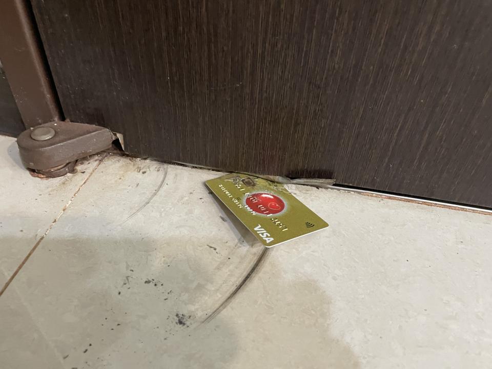 鐵門案件圖片