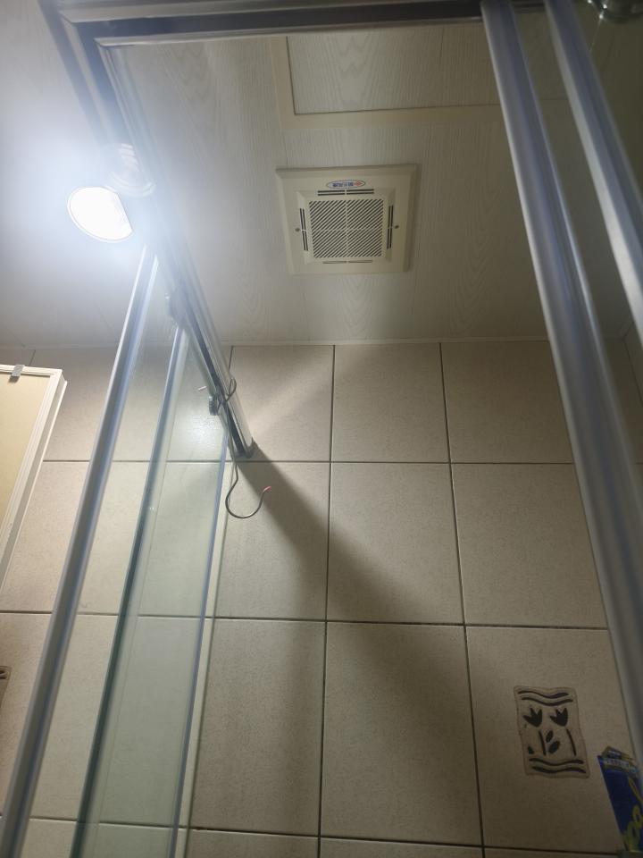 浴室抽風機安裝案件圖片