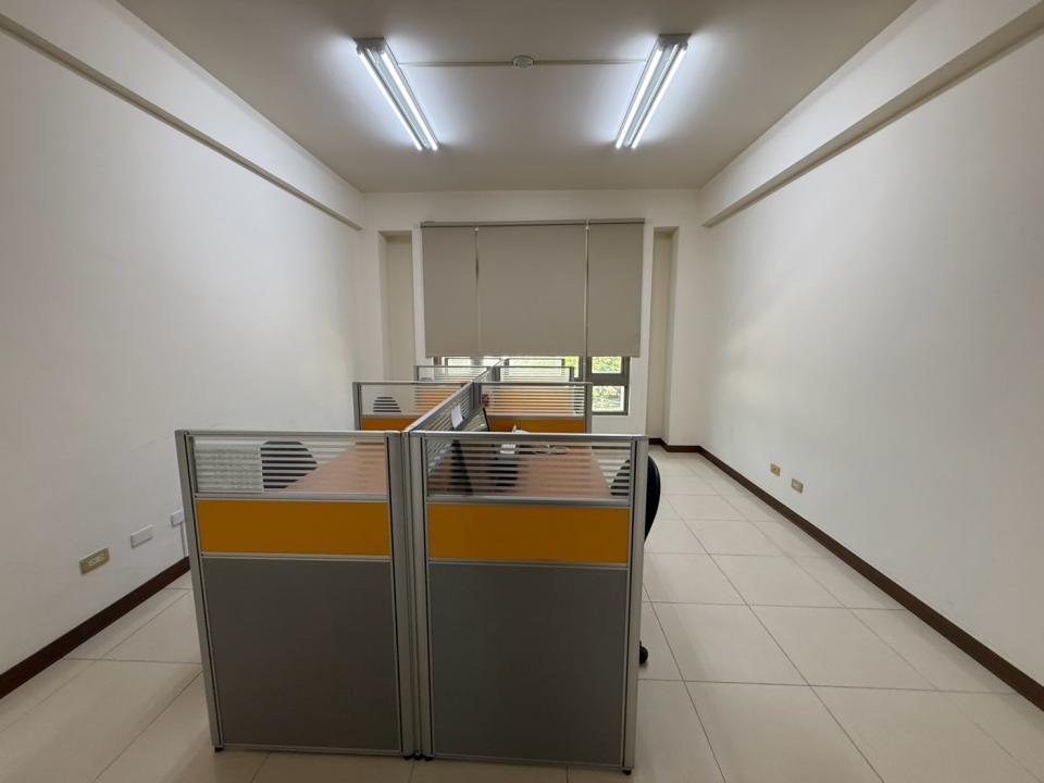 辦公家具回收案件圖片
