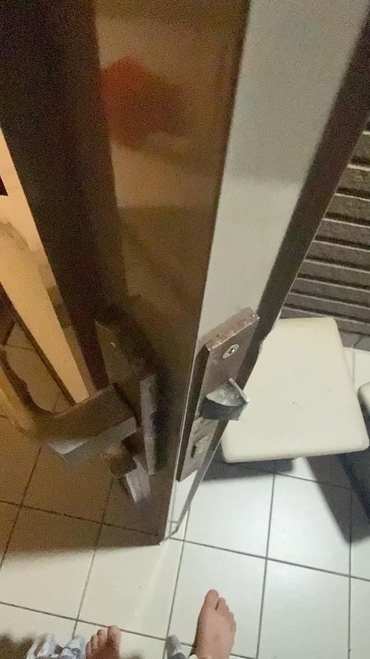 門片維修案件圖片