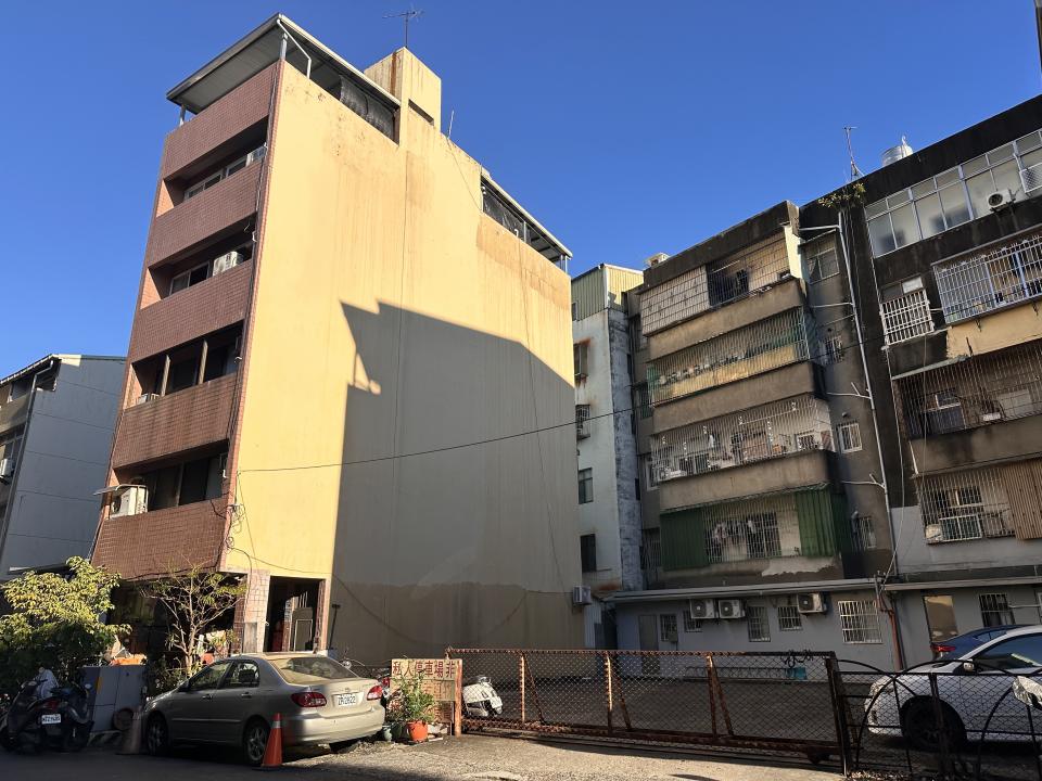 外牆裝潢板案件圖片