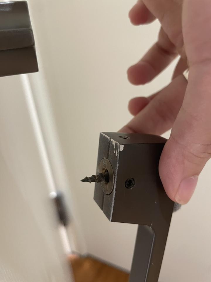 門片維修案件圖片