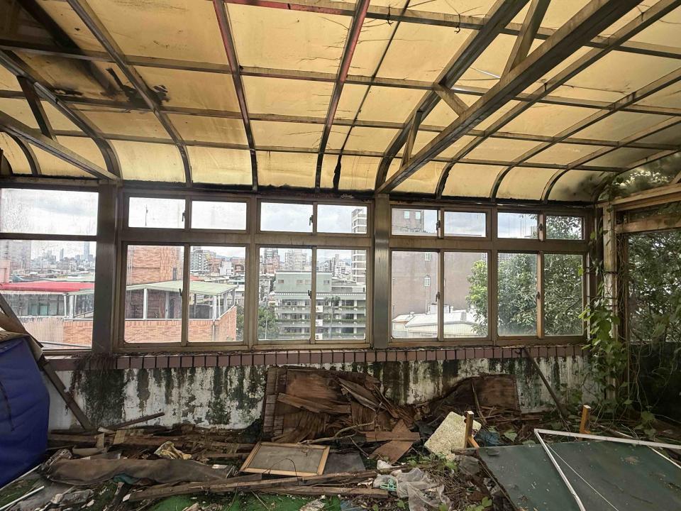 鐵皮屋頂案件圖片