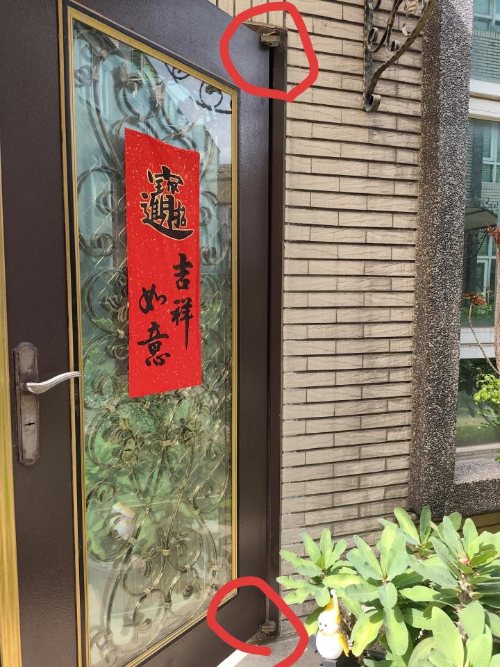 鐵門案件圖片