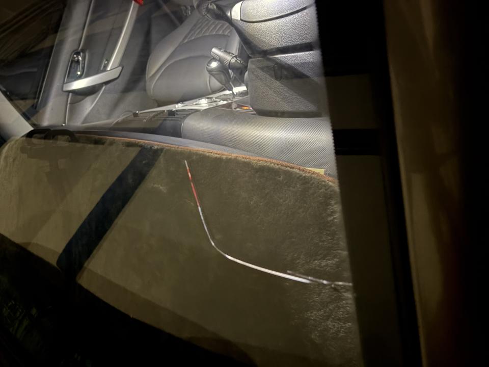 汽車玻璃修補案件圖片