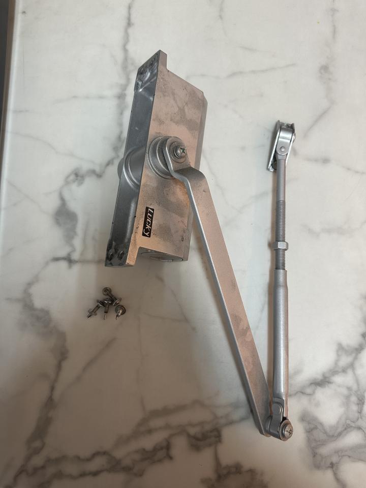 門片維修案件圖片