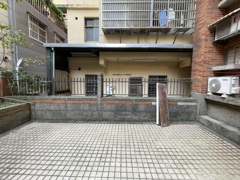 鐵皮屋頂案件圖片