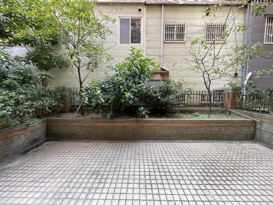 鐵皮屋頂案件圖片