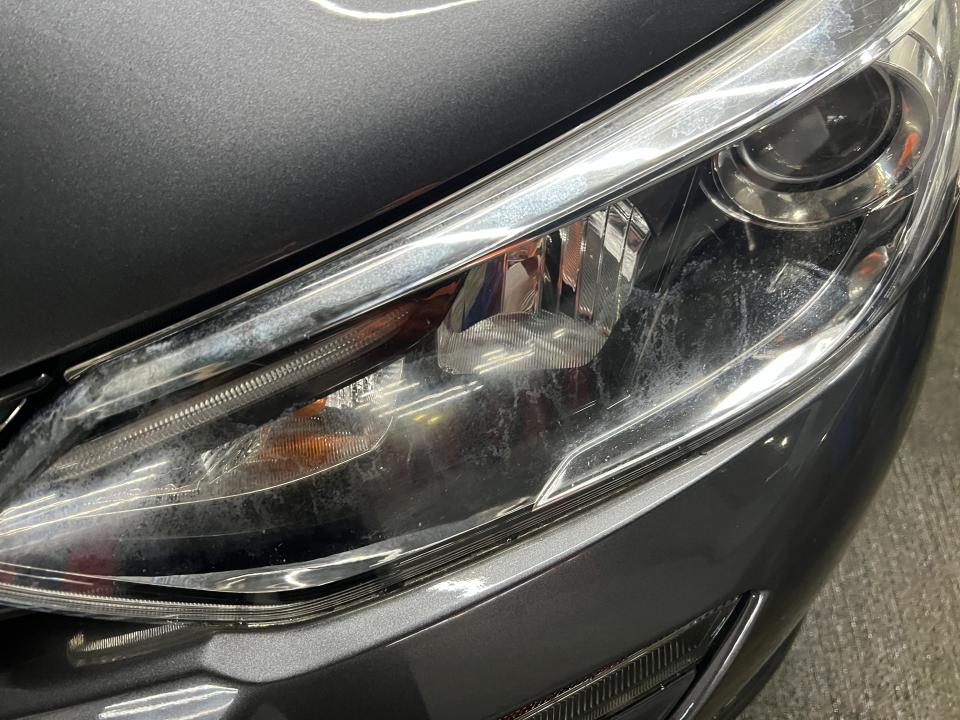 車燈修復案件圖片