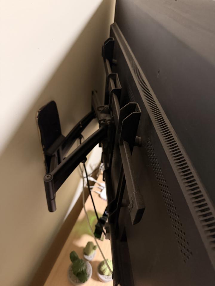 電視壁掛架安裝案件圖片