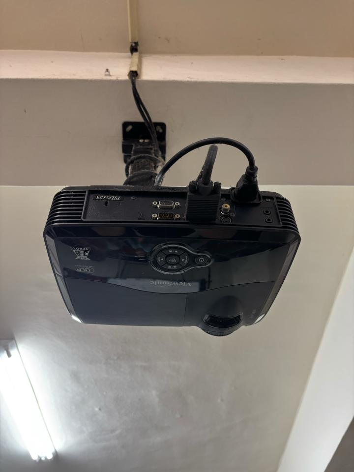 投影機安裝案件圖片
