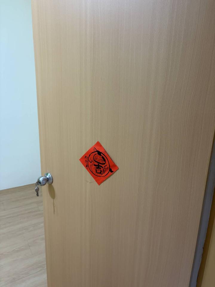 門片安裝案件圖片