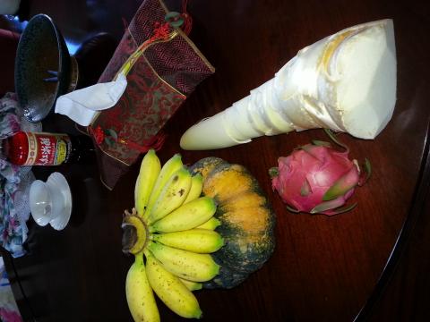 可維工作室 - 挑選食材