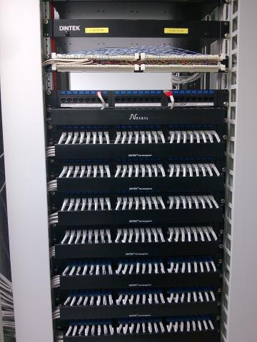 國通電訊工程 - 機櫃整線