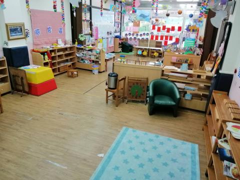 騰林室內裝潢 - 360平台受雇實例
1.木地板拆除&清運工程
2.塑膠地磚新鋪工程
施工前